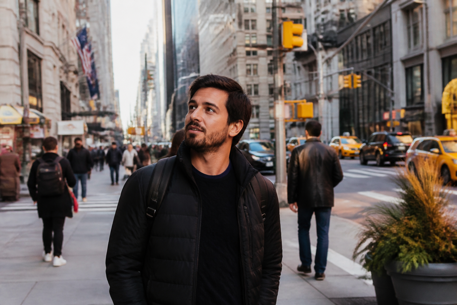 adaptação cultural brasileiros nos estados unidos — brasileiro explorando uma cidade americana com curiosidade